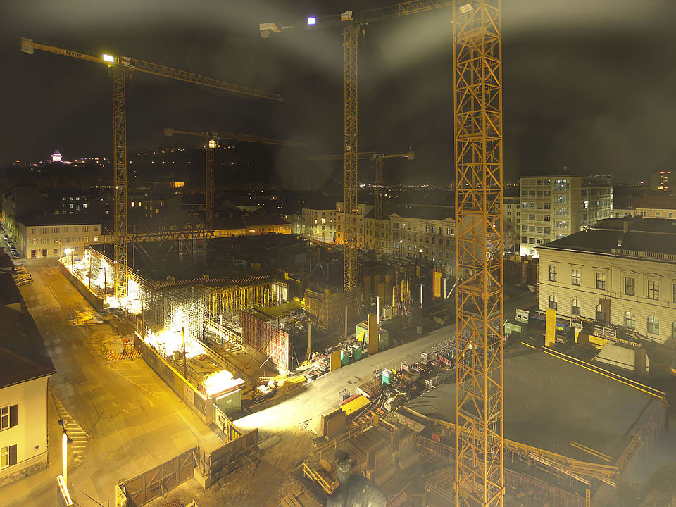 Livebild Baukamera 1 - Webcam 'Gesamtpanorama Südseite' - Baustelle Neubau Graz Center of Physics, Universität und TU Graz (ca. 5 Minuteninterval)