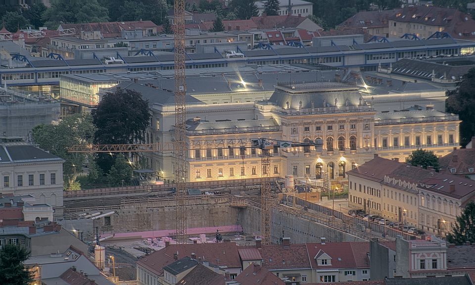 Livebild Baukamera 3 - Webcam 'Gesamtpanorama Westseite' - Baustelle Neubau Graz Center of Physics, Universität und TU Graz (ca. 5 Minuteninterval)
