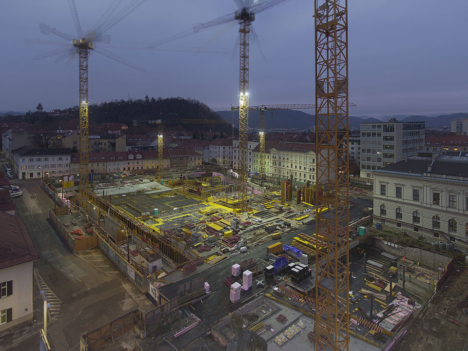 Livebild Baukamera 1 - Webcam 'Gesamtpanorama Südseite' - Baustelle Neubau Graz Center of Physics, Universität und TU Graz (ca. 5 Minuteninterval)