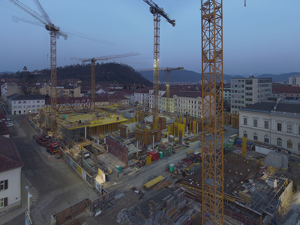 Livebild Baukamera 1 - Webcam 'Gesamtpanorama Südseite' - Baustelle Neubau Graz Center of Physics, Universität und TU Graz (ca. 5 Minuteninterval)