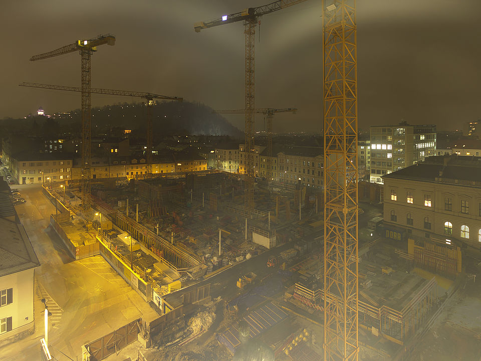 Livebild Baukamera 1 - Webcam 'Gesamtpanorama Südseite' - Baustelle Neubau Graz Center of Physics, Universität und TU Graz (ca. 5 Minuteninterval)