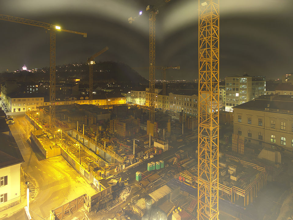 Livebild Baukamera 1 - Webcam 'Gesamtpanorama Südseite' - Baustelle Neubau Graz Center of Physics, Universität und TU Graz (ca. 5 Minuteninterval)